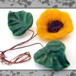 Yellow Lampwork Flower With 2 Leaf Set-sra